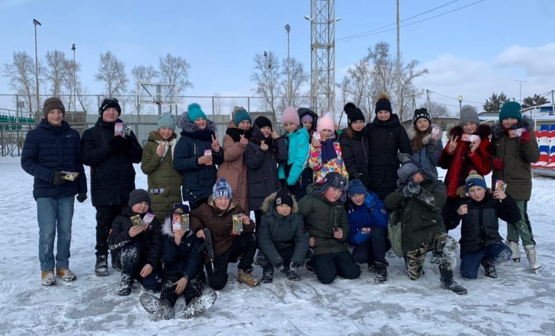 &bdquo;Святое дело &ndash; Родине служить&ldquo;   эстафеты на льду  ко Дню защитника отечества.