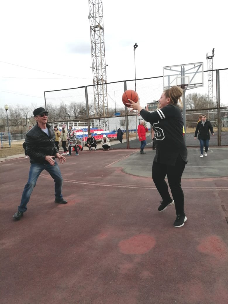День спорта  для работников комплексного центра