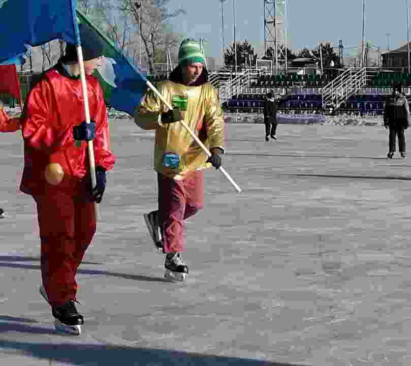 Пятого декабря на стадионе МАУ «Амурсельмаш» состоялось торжественное открытие ледового сезона!